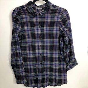 Like New Habitat button down top Size Medium